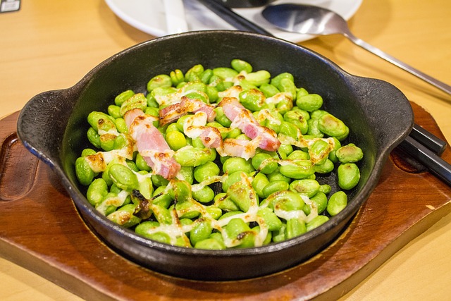 Czy edamame je się że skorka? Czy edamame je się że skorka?